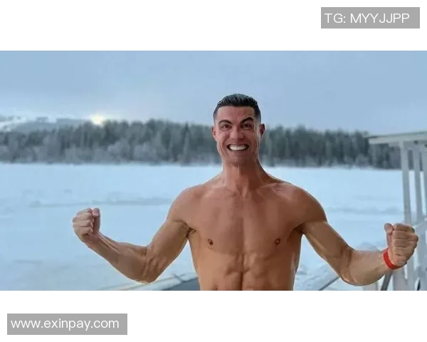 C罗体重揭秘:如何保持巅峰状态的秘密与饮食习惯分析 C罗体重揭秘:如何保持巅峰状态的秘密与饮食习惯分析