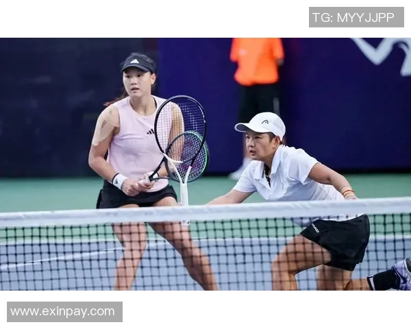 广州网球队团队协作引发热议球员间默契与竞争的微妙平衡 广州网球队团队协作引发热议球员间默契与竞争的微妙平衡