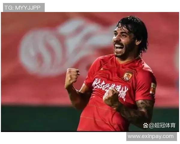 巴西足球明星加盟中国联赛引发热议助力中超发展 巴西足球明星加盟中国联赛引发热议助力中超发展